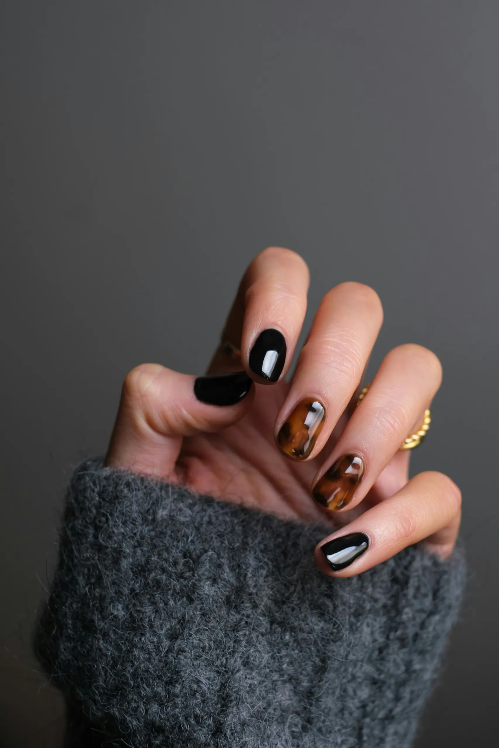 Delikatny manicure